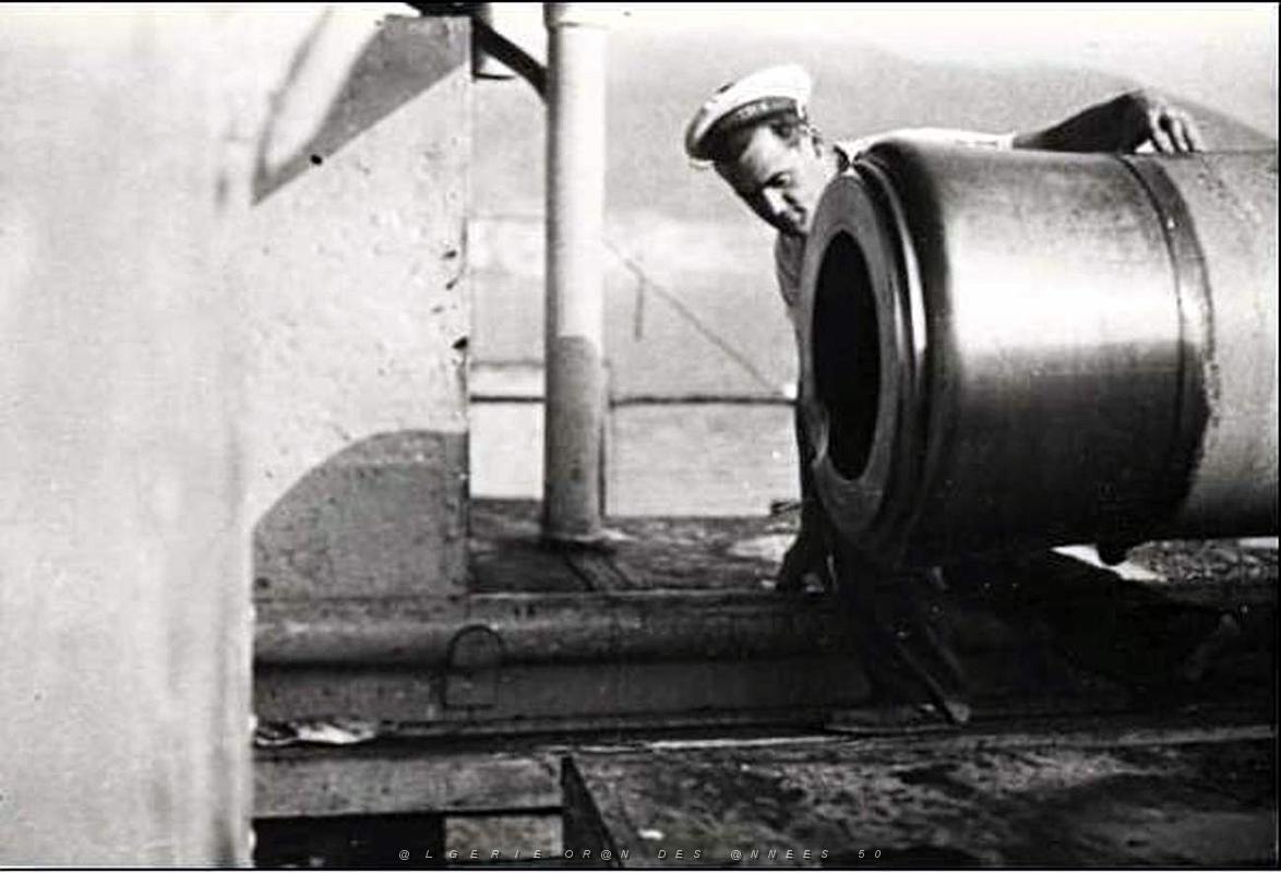 CD eh- 56- MEK- Cuirasse Provence 1937.jpg